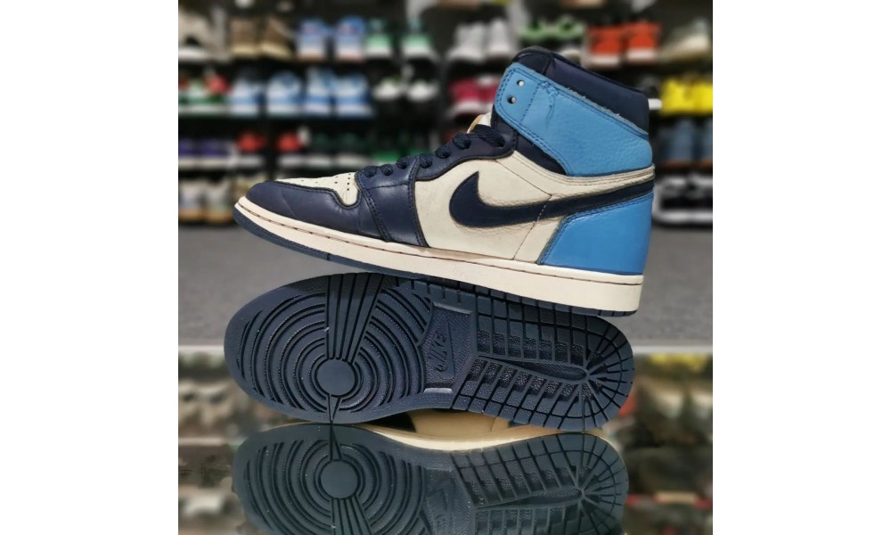 Nike air jordan 1 retro high og hotsell obsidian blue